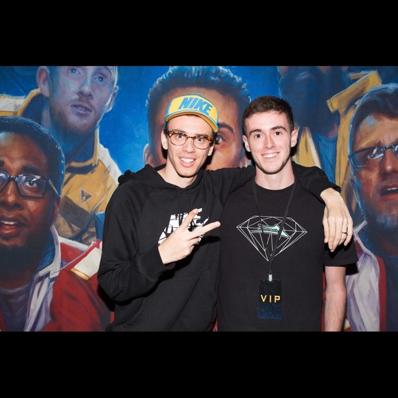 Meet your Posher, Christopher - Picture 1 of 1